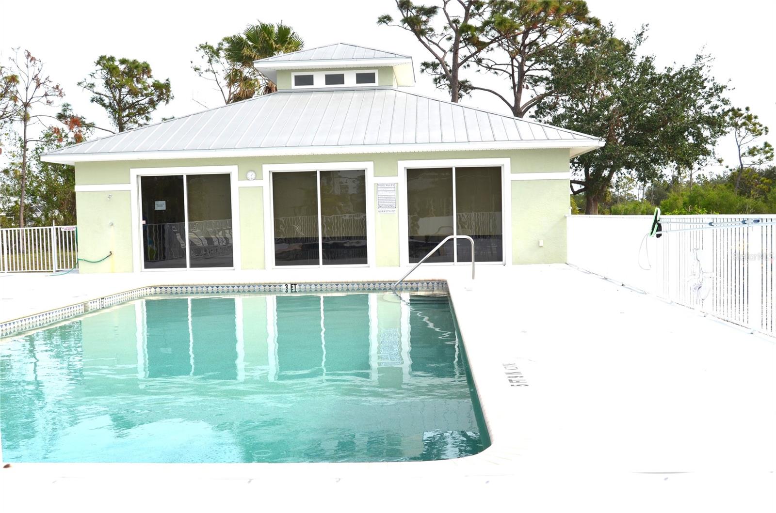 8100 MEMORY LN #207, ROTONDA WEST, FL — photo 33