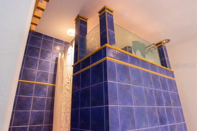 5311 CREEK DR, SARASOTA, FL — photo 23