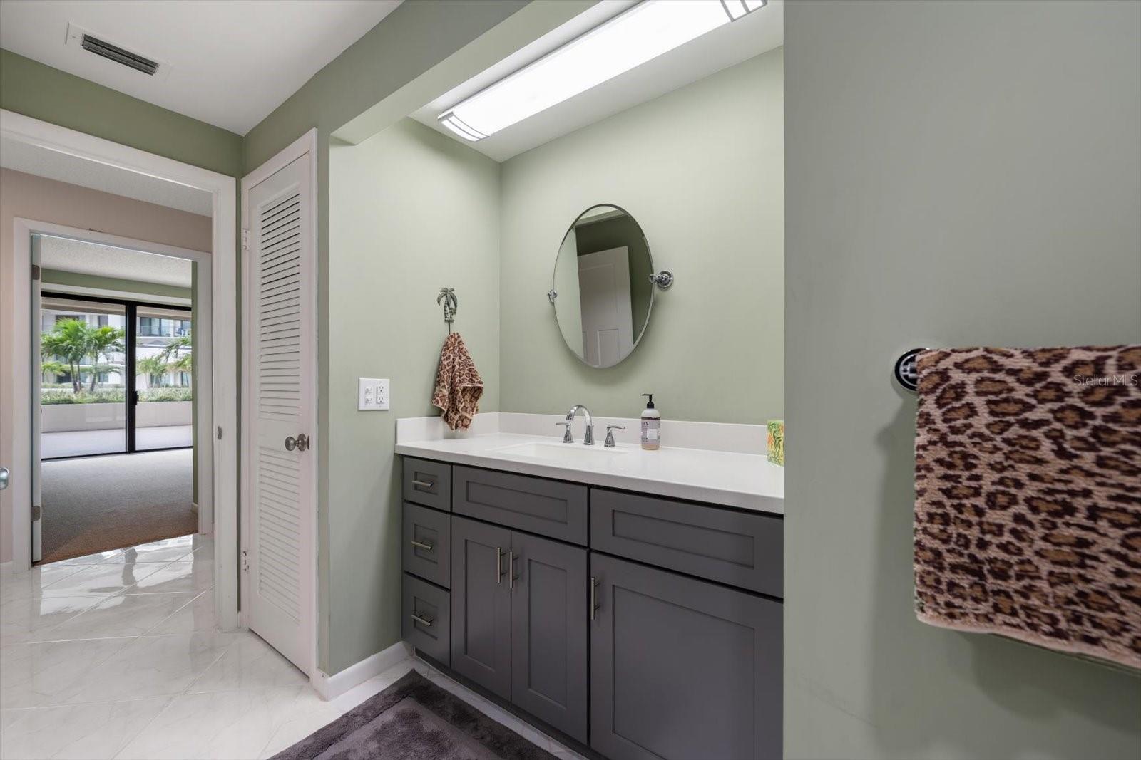 6 BELLEVIEW BLVD #105, BELLEAIR, FL — photo 17