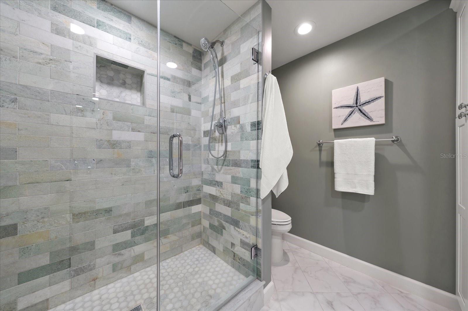 6 BELLEVIEW BLVD #105, BELLEAIR, FL — photo 25