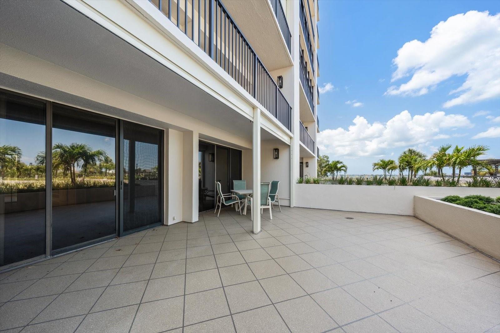 6 BELLEVIEW BLVD #105, BELLEAIR, FL — photo 33