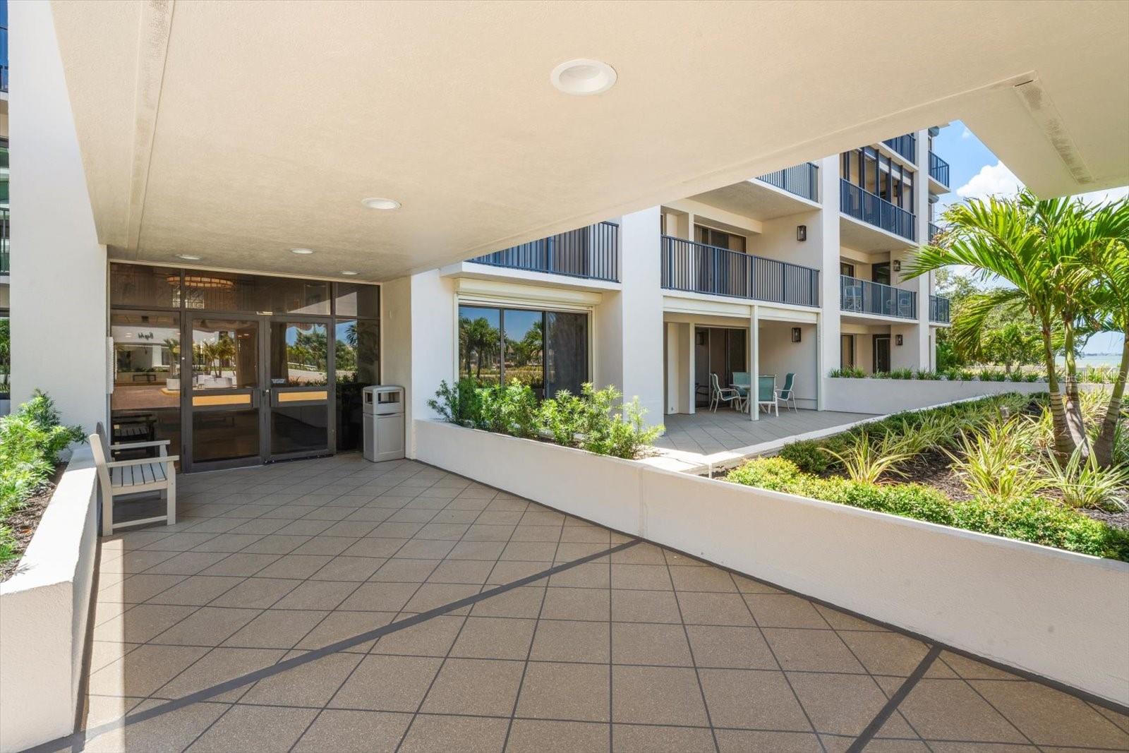 6 BELLEVIEW BLVD #105, BELLEAIR, FL — photo 37