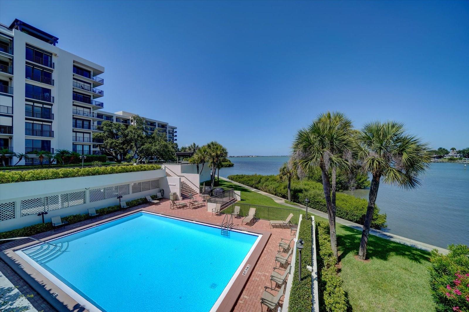 6 BELLEVIEW BLVD #105, BELLEAIR, FL — photo 45