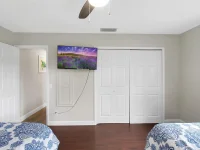 1127 DE LEO DR — photo 25