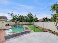 1127 DE LEO DR — photo 40