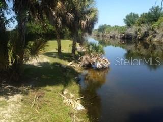 328 BAYTREE DR, ROTONDA WEST, FL — photo 31