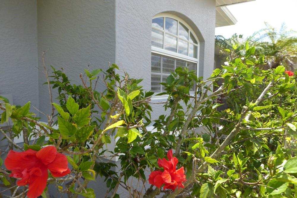 328 BAYTREE DR, ROTONDA WEST, FL — photo 4