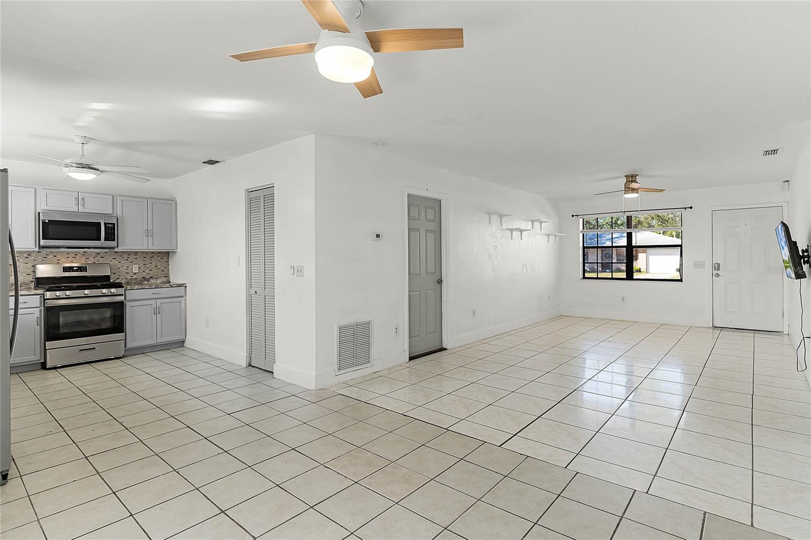825 KOTTLE CIR S, DAYTONA BEACH, FL — photo 15