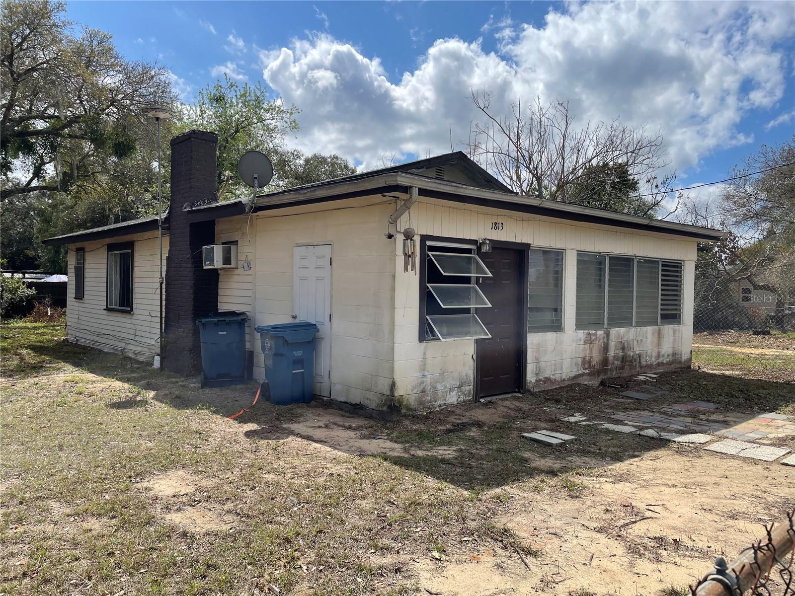 1813 ROBINSON DR, HAINES CITY, FL — photo 3
