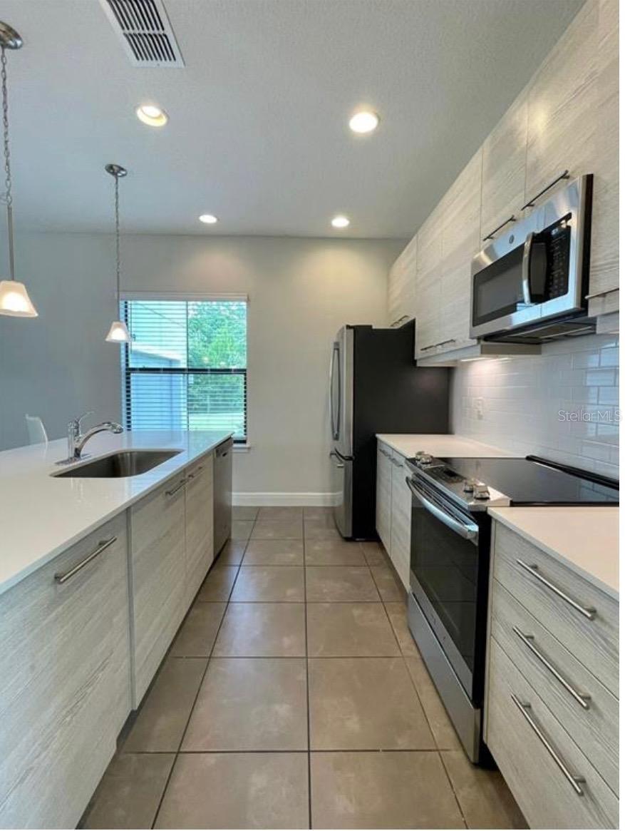 209 AIDANS LNDG, HAINES CITY, FL — photo 3