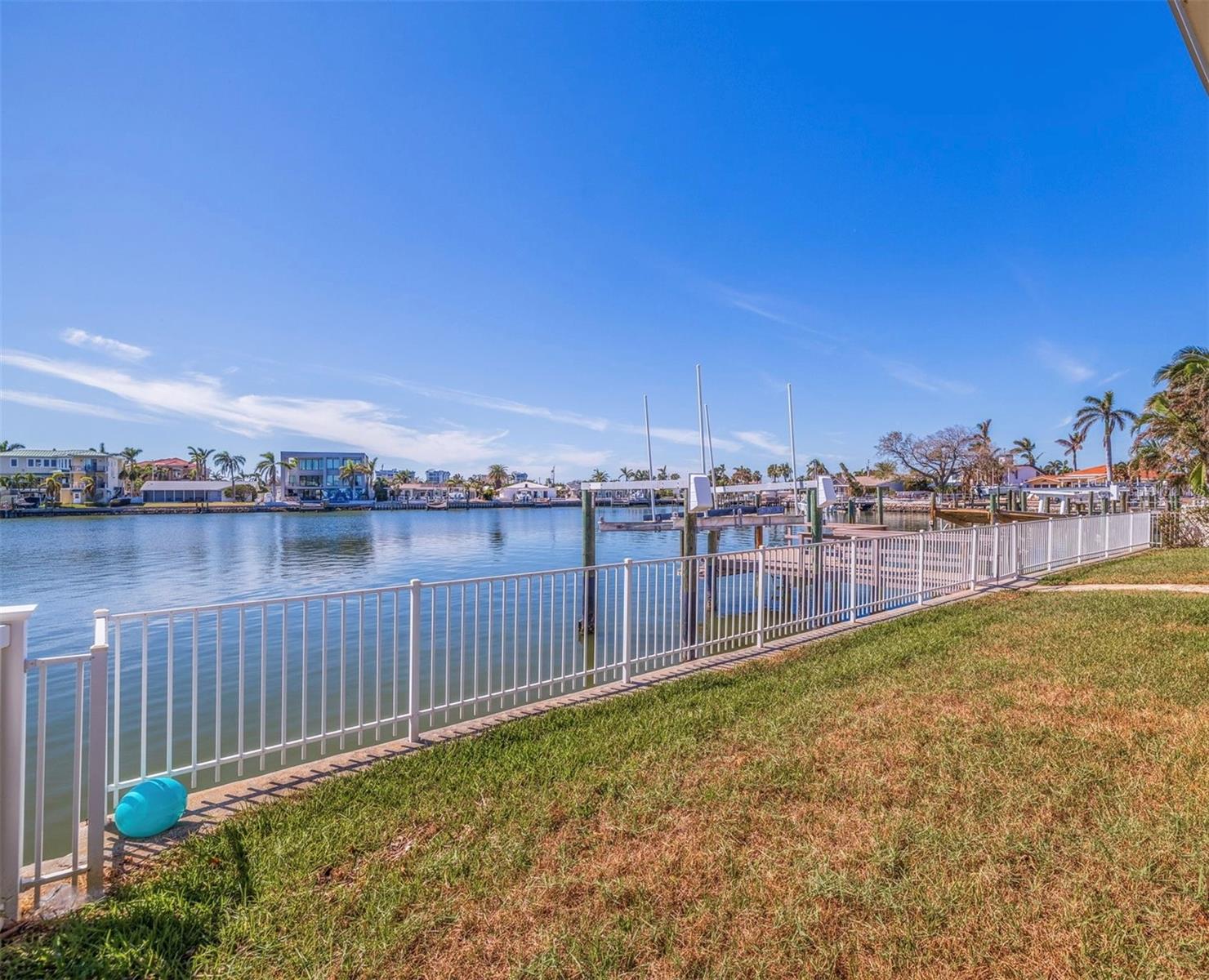 7874 9TH AVE S, ST PETERSBURG, FL — photo 7
