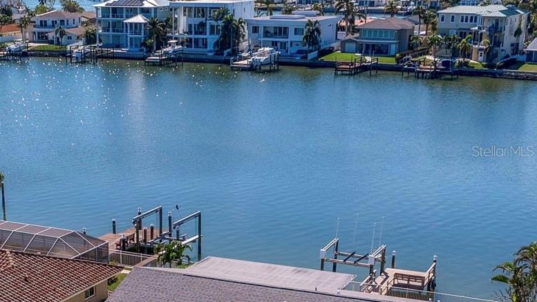 7874 9TH AVE S, ST PETERSBURG, FL — photo 16