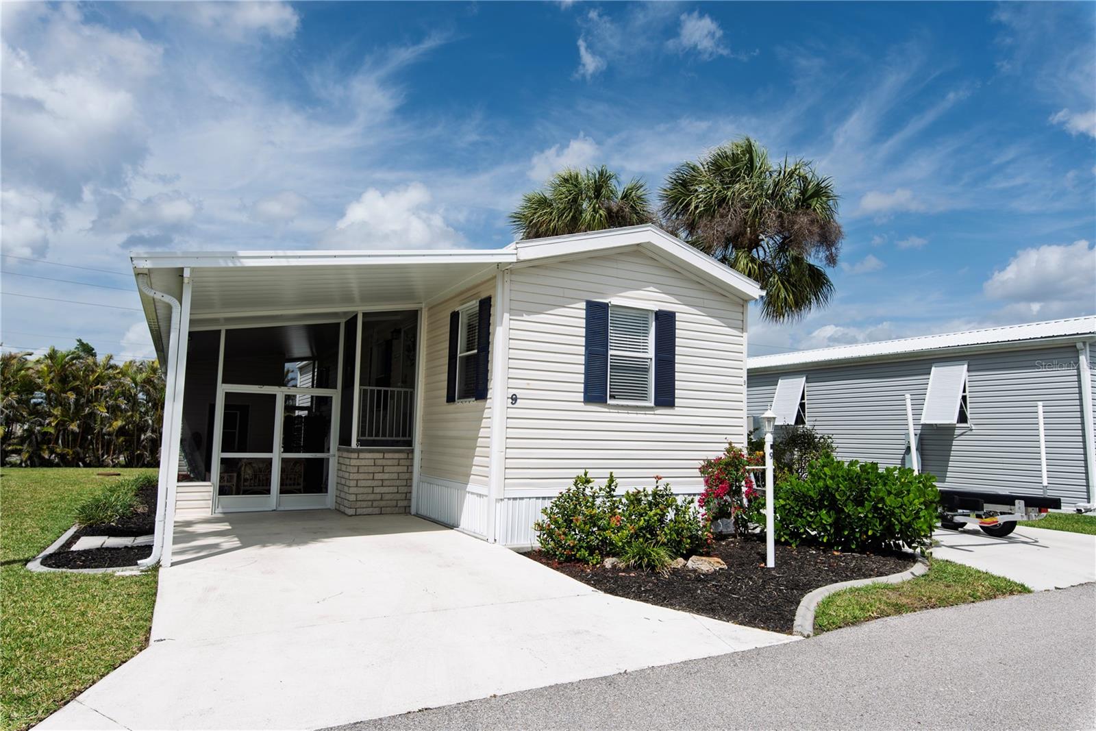 9 HOLLAND DR, PUNTA GORDA, FL
