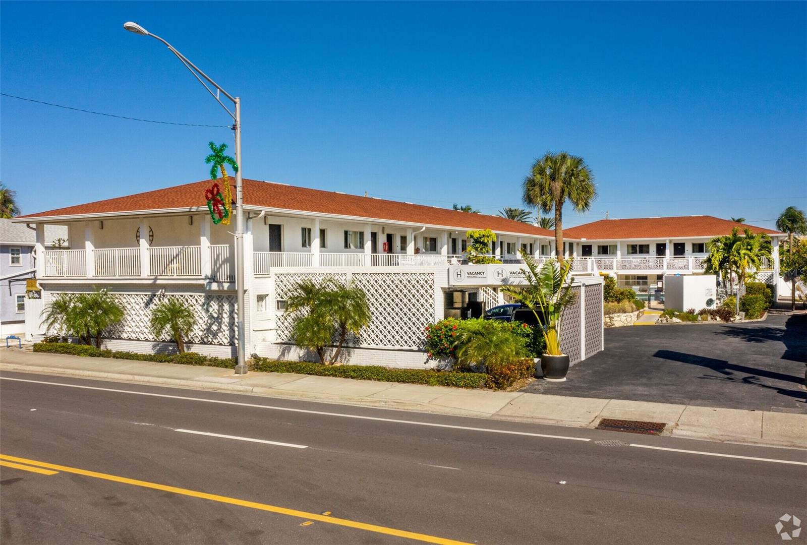 14711 GULF BLVD, MADEIRA BEACH, FL