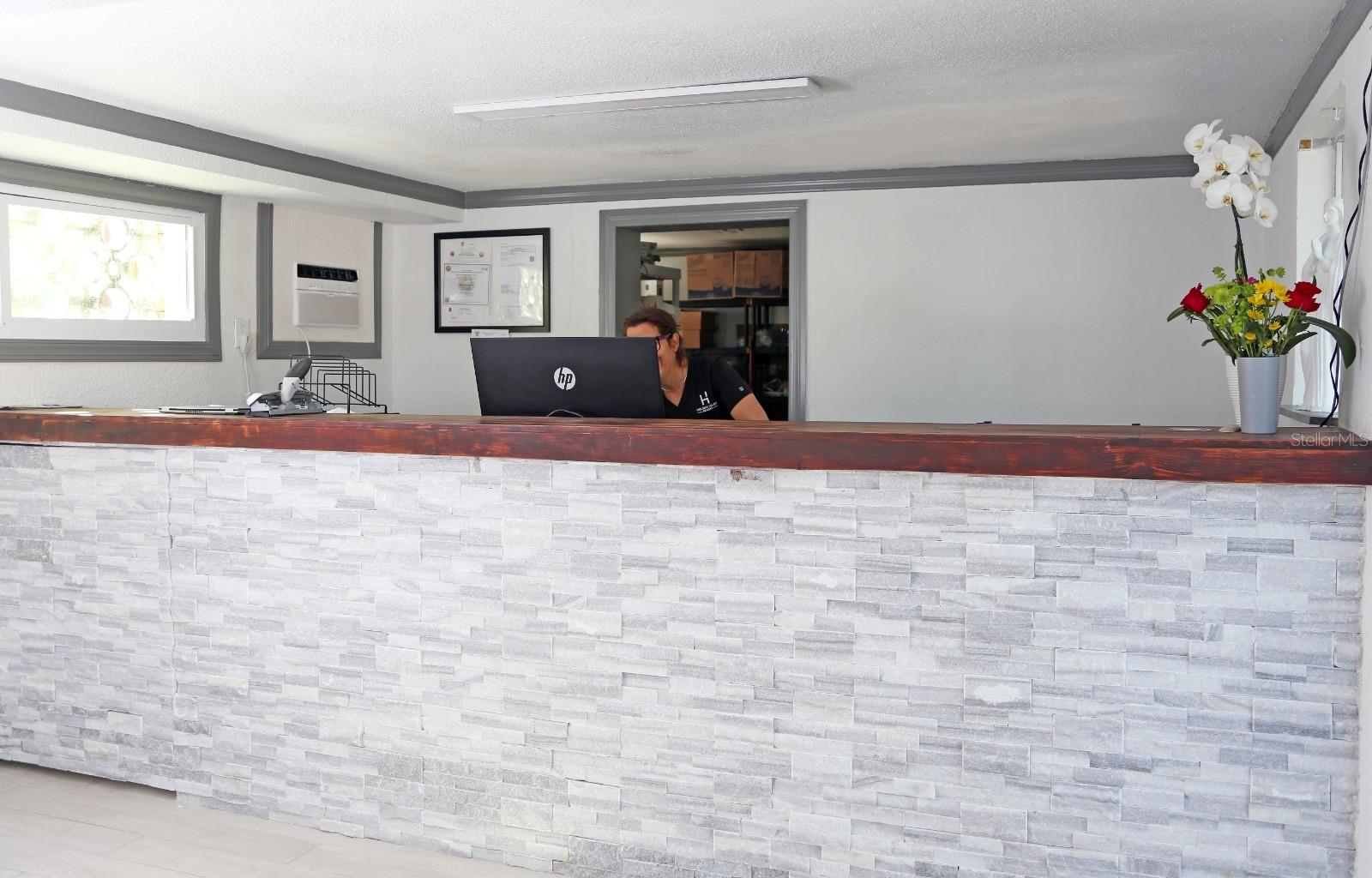 14711 GULF BLVD, MADEIRA BEACH, FL — photo 2