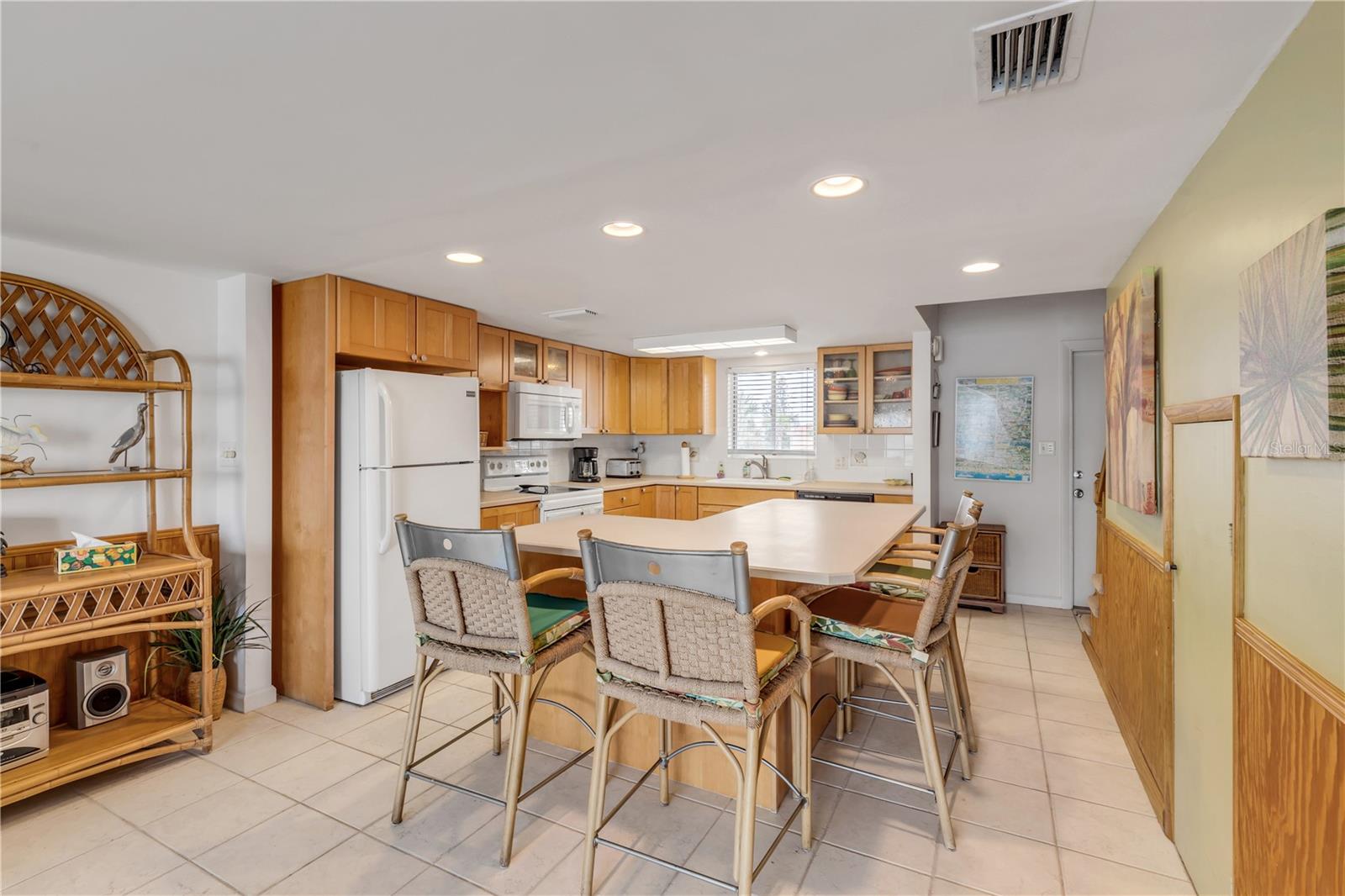 815 OCEAN SHORE BLVD #U9A, ORMOND BEACH, FL — photo 10
