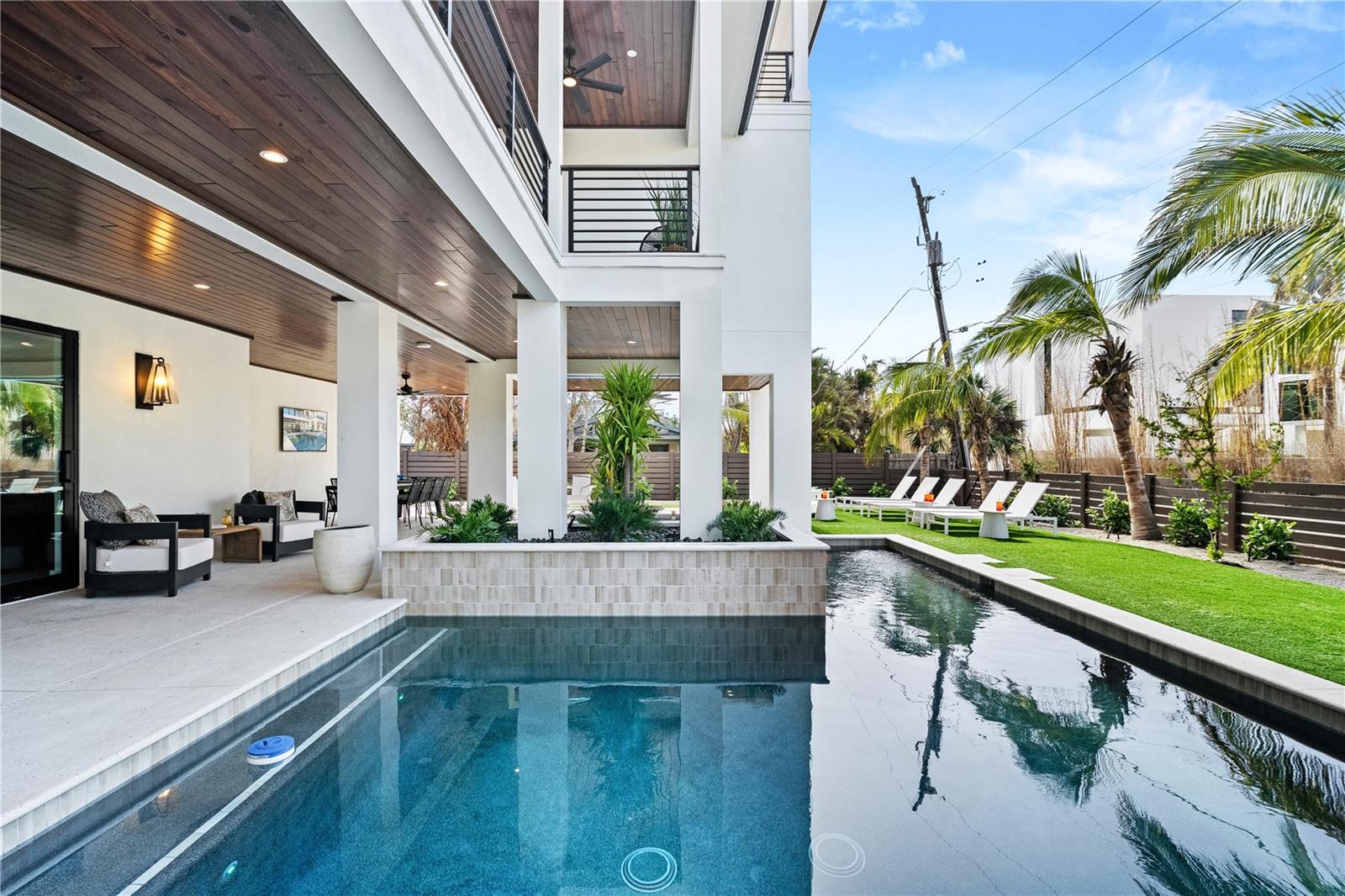 7007 POINT OF ROCKS RD, SARASOTA, FL — photo 8