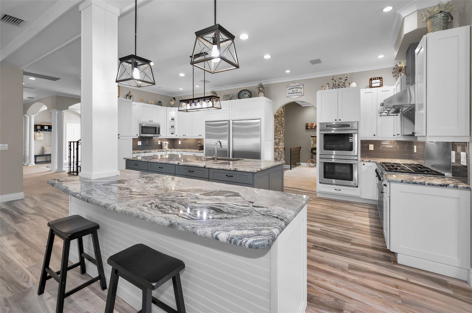 249 DOGWOOD TRCE, TARPON SPRINGS, FL — photo 11