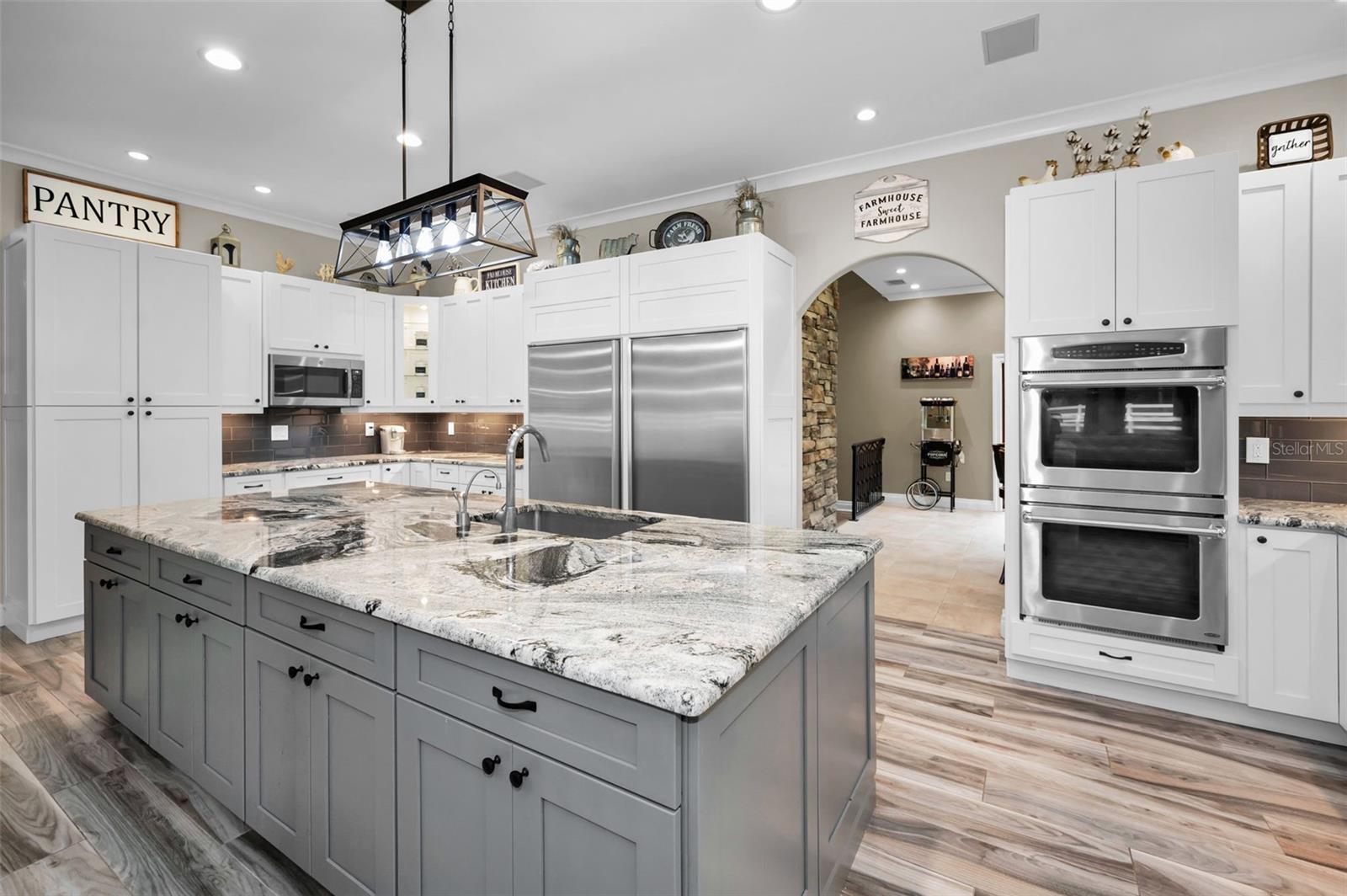 249 DOGWOOD TRCE, TARPON SPRINGS, FL — photo 14