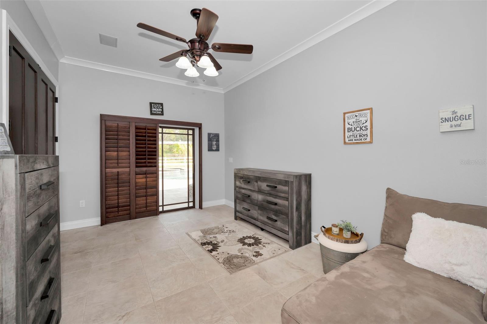 249 DOGWOOD TRCE, TARPON SPRINGS, FL — photo 37