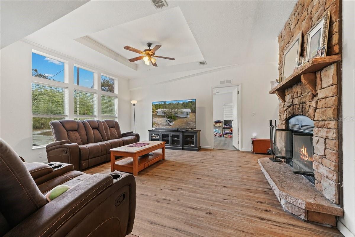 137 FRANKLIN AVE, POMONA PARK, FL — photo 5
