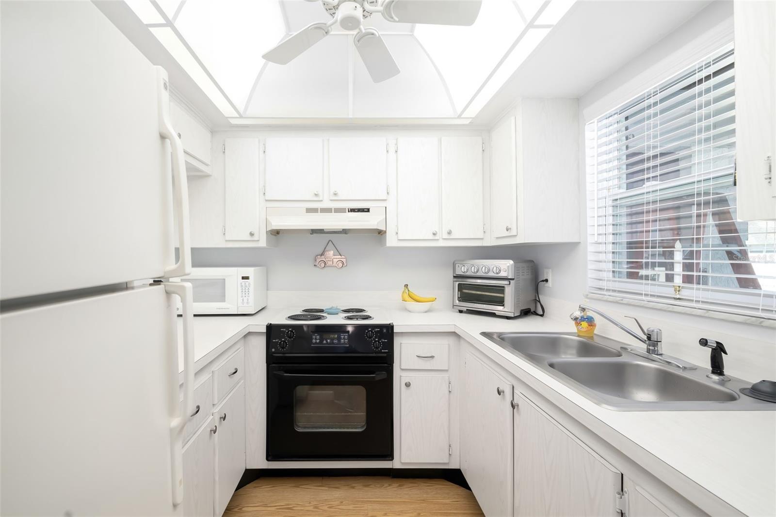 202 47TH AVENUE DR W #334, BRADENTON, FL — photo 5