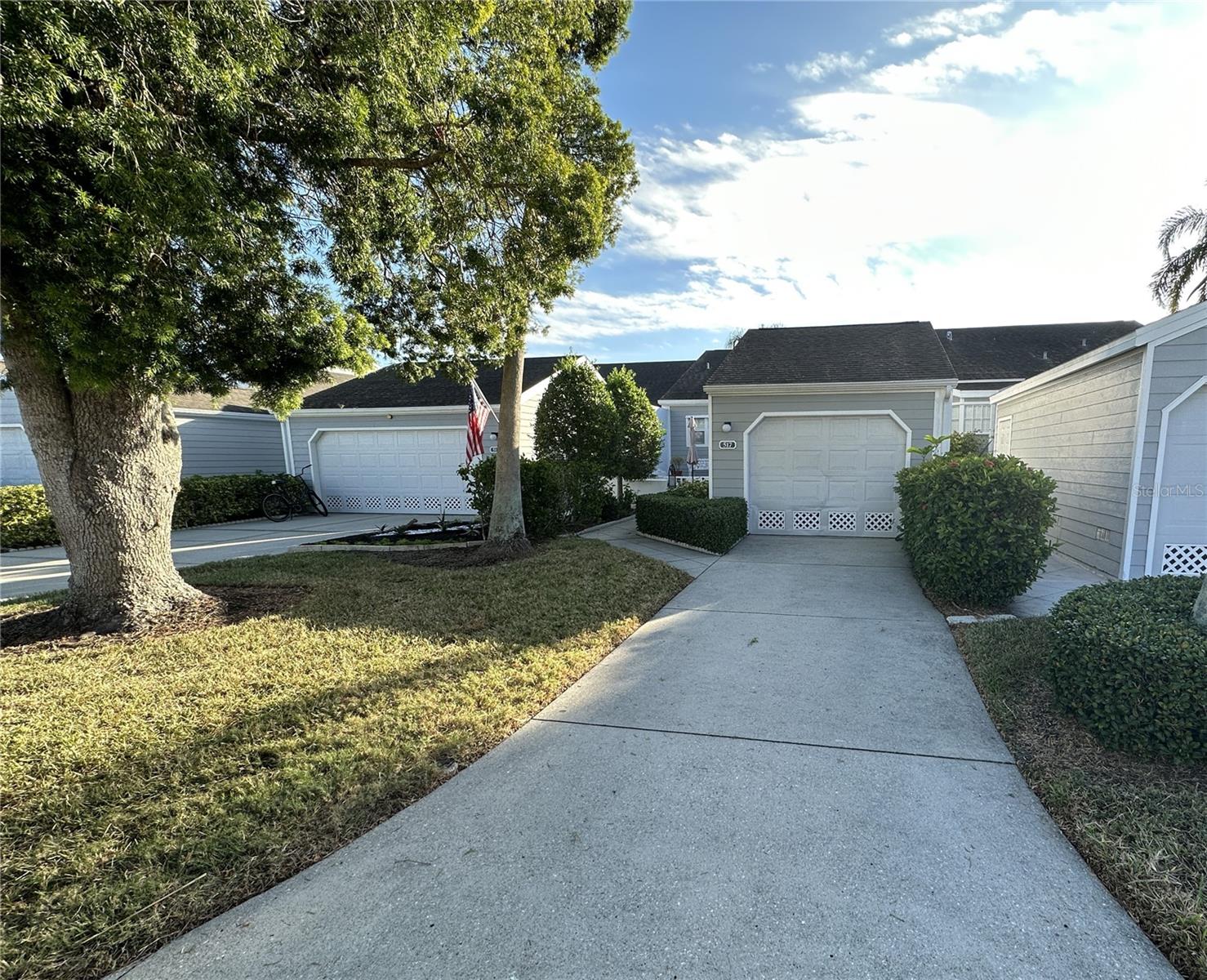 517 WOODSTORK CIR, BRADENTON, FL