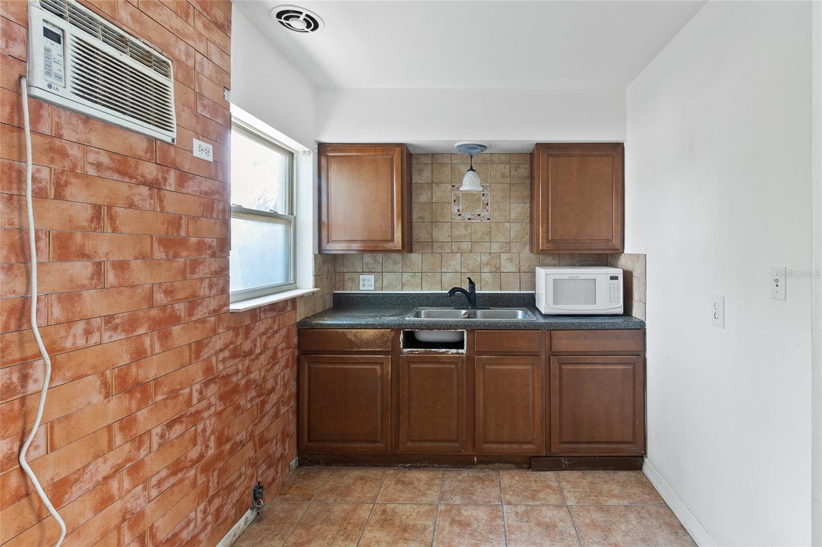 410 73RD AVE, ST PETE BEACH, FL — photo 23