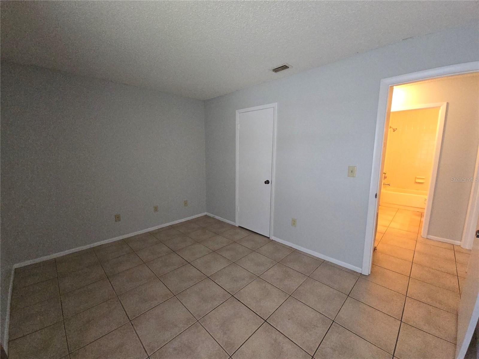 4031 TUMBLE WOOD TRL #203, TAMPA, FL — photo 14