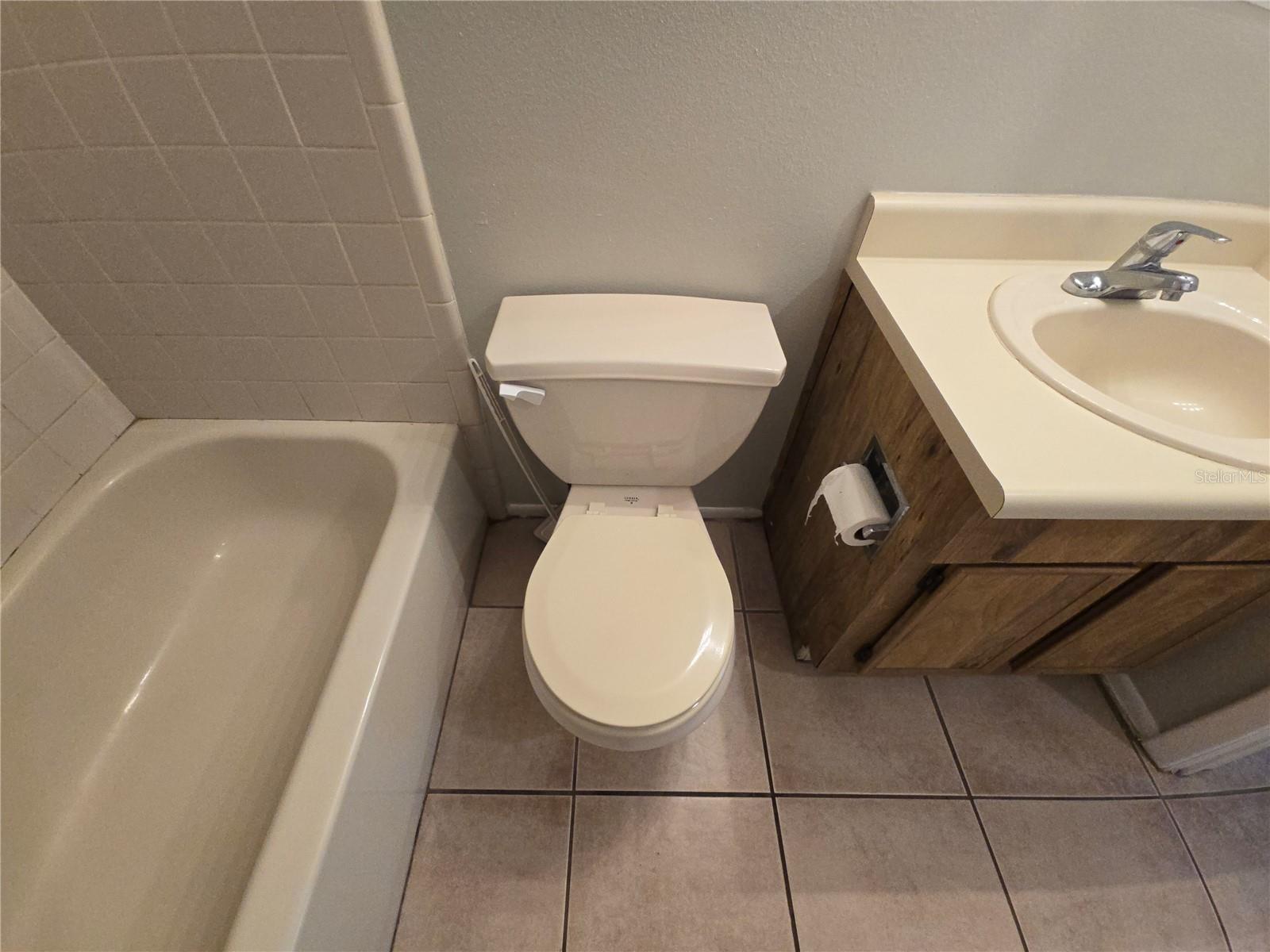 4031 TUMBLE WOOD TRL #203, TAMPA, FL — photo 12