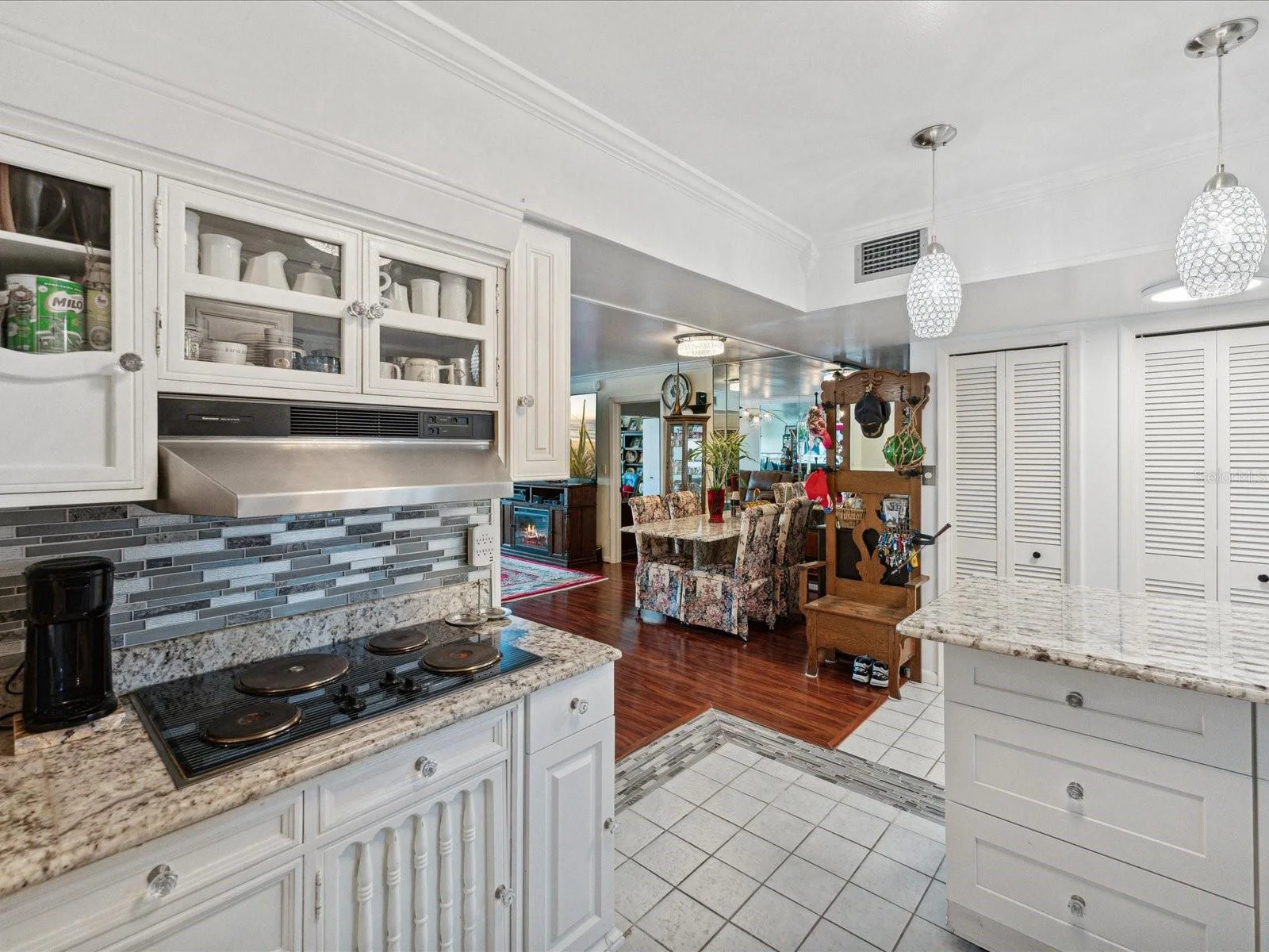 5200 BRITTANY DR S #1204, ST PETERSBURG, FL — photo 16