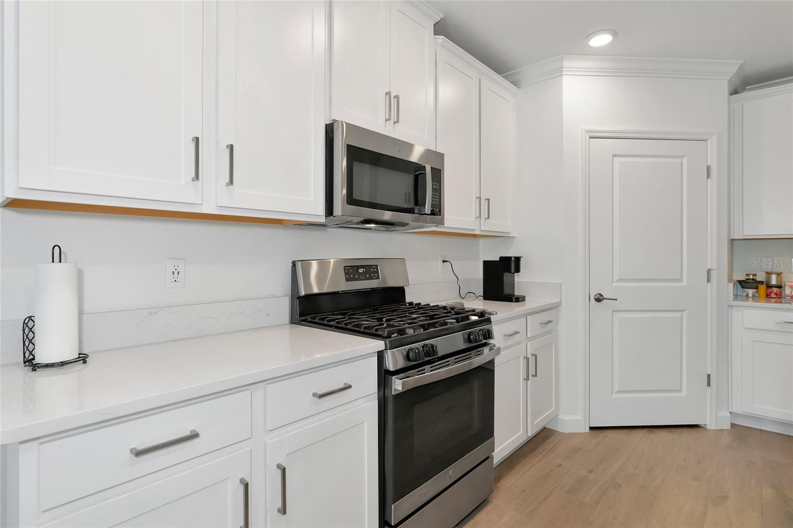 17322 HOLLY WELL AVE, WIMAUMA, FL — photo 14