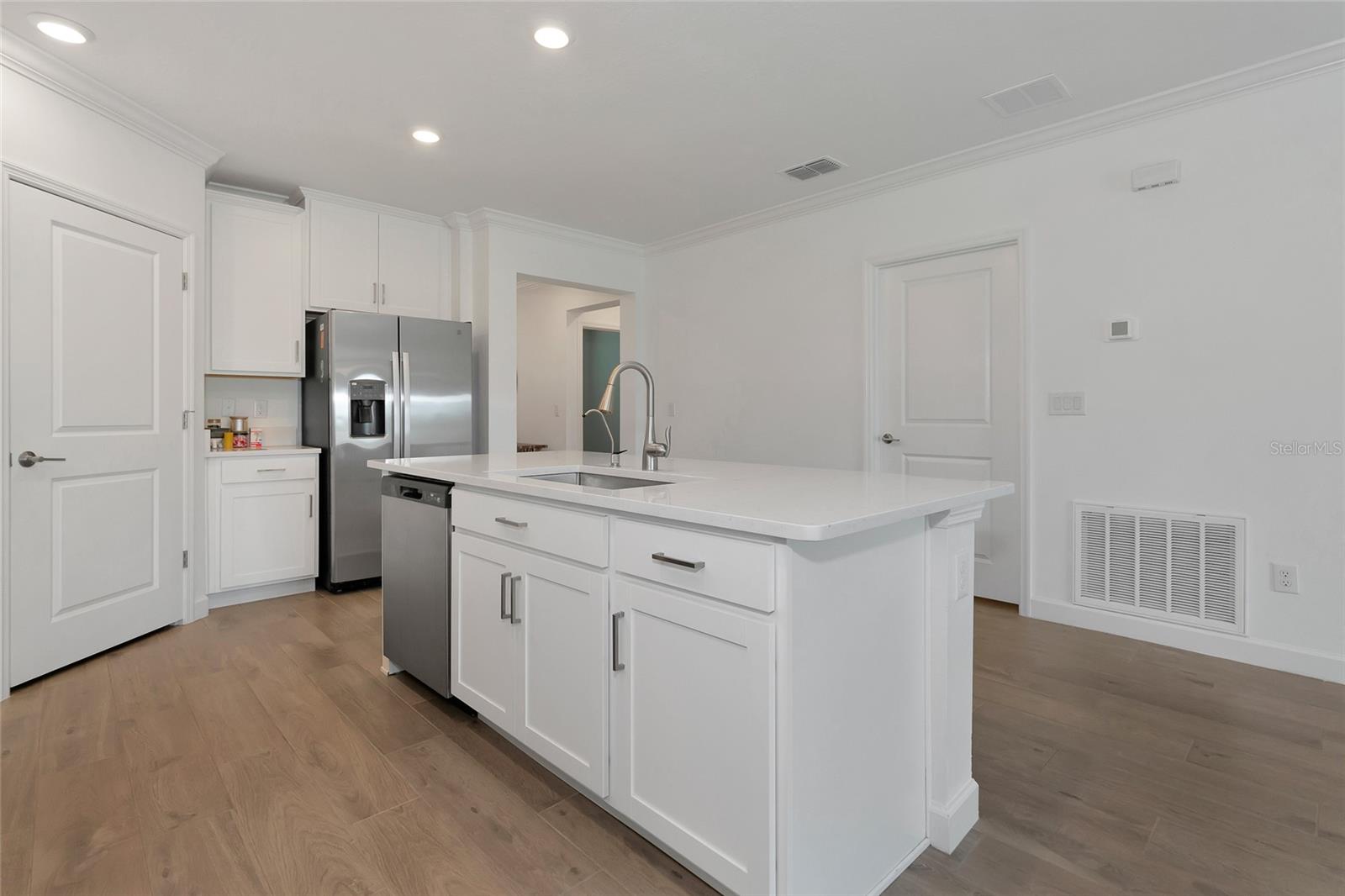 17322 HOLLY WELL AVE, WIMAUMA, FL — photo 12
