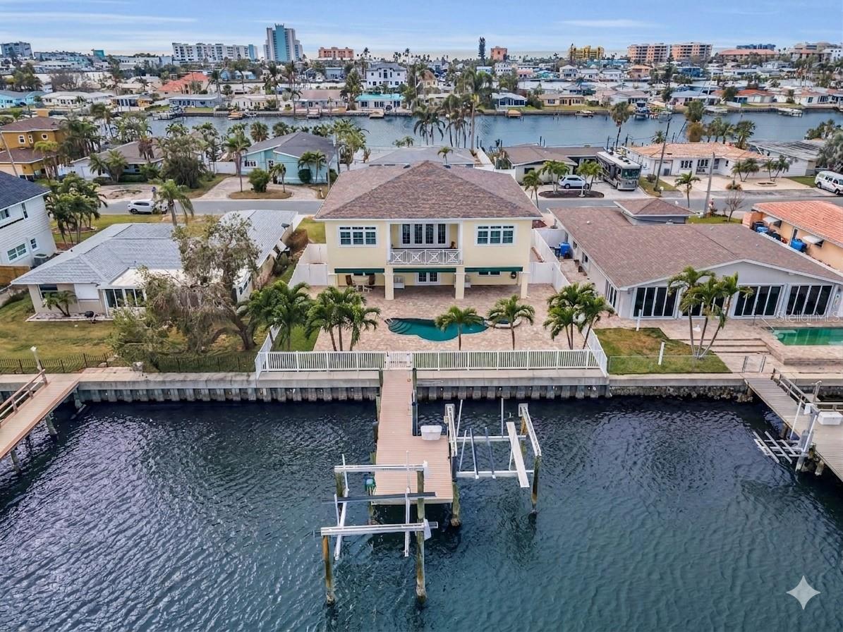 11325 5TH ST E, TREASURE ISLAND, FL