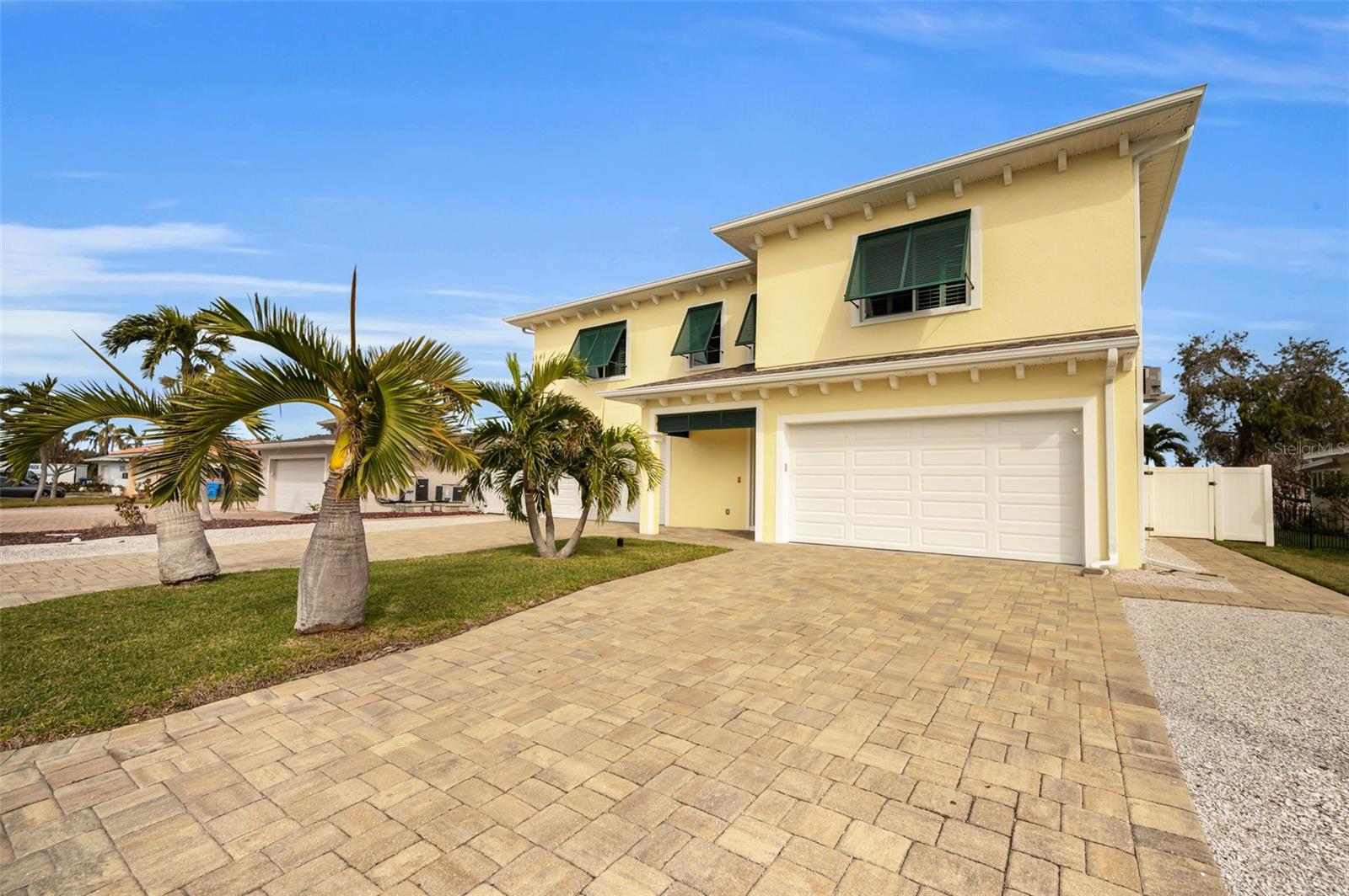 11325 5TH ST E, TREASURE ISLAND, FL — photo 4
