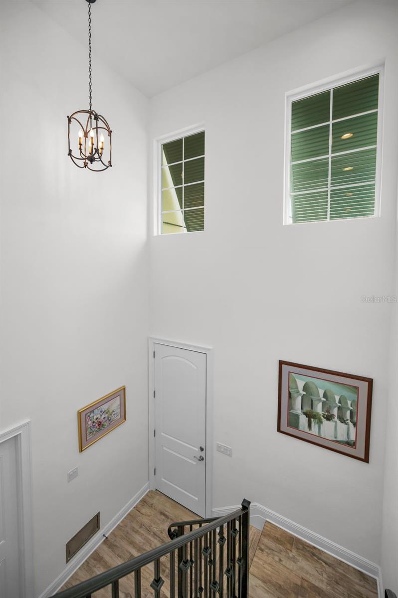 11325 5TH ST E, TREASURE ISLAND, FL — photo 9