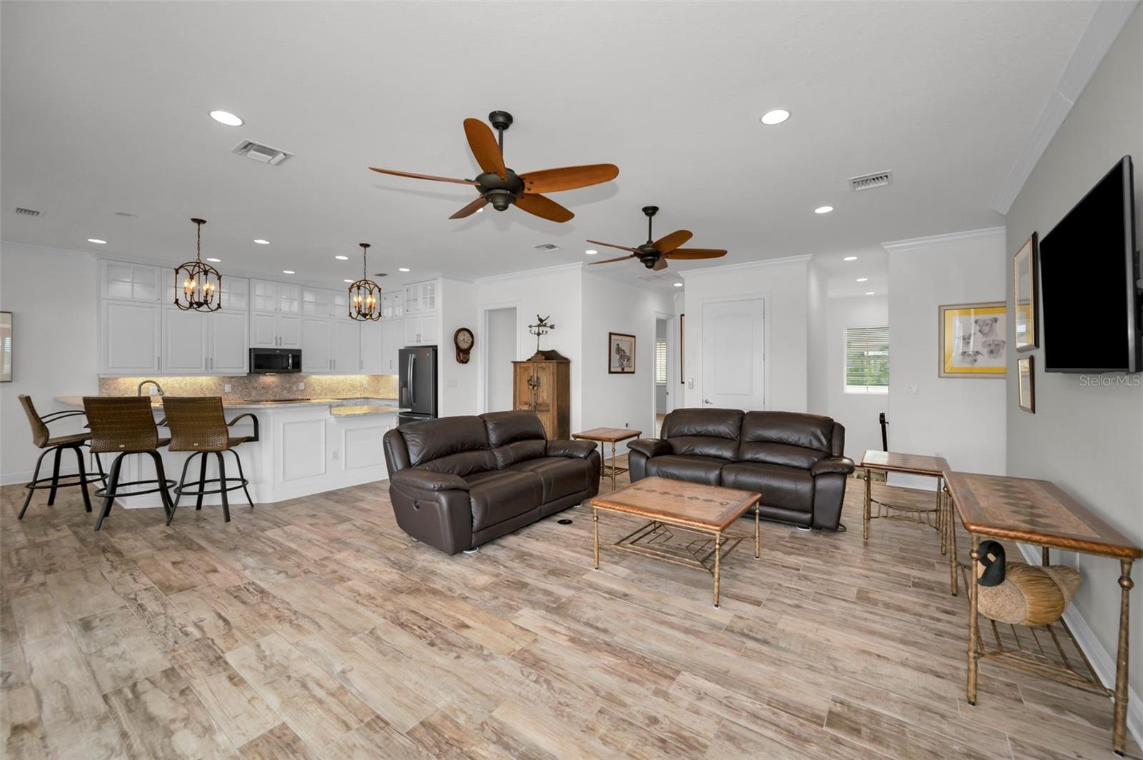 11325 5TH ST E, TREASURE ISLAND, FL — photo 17