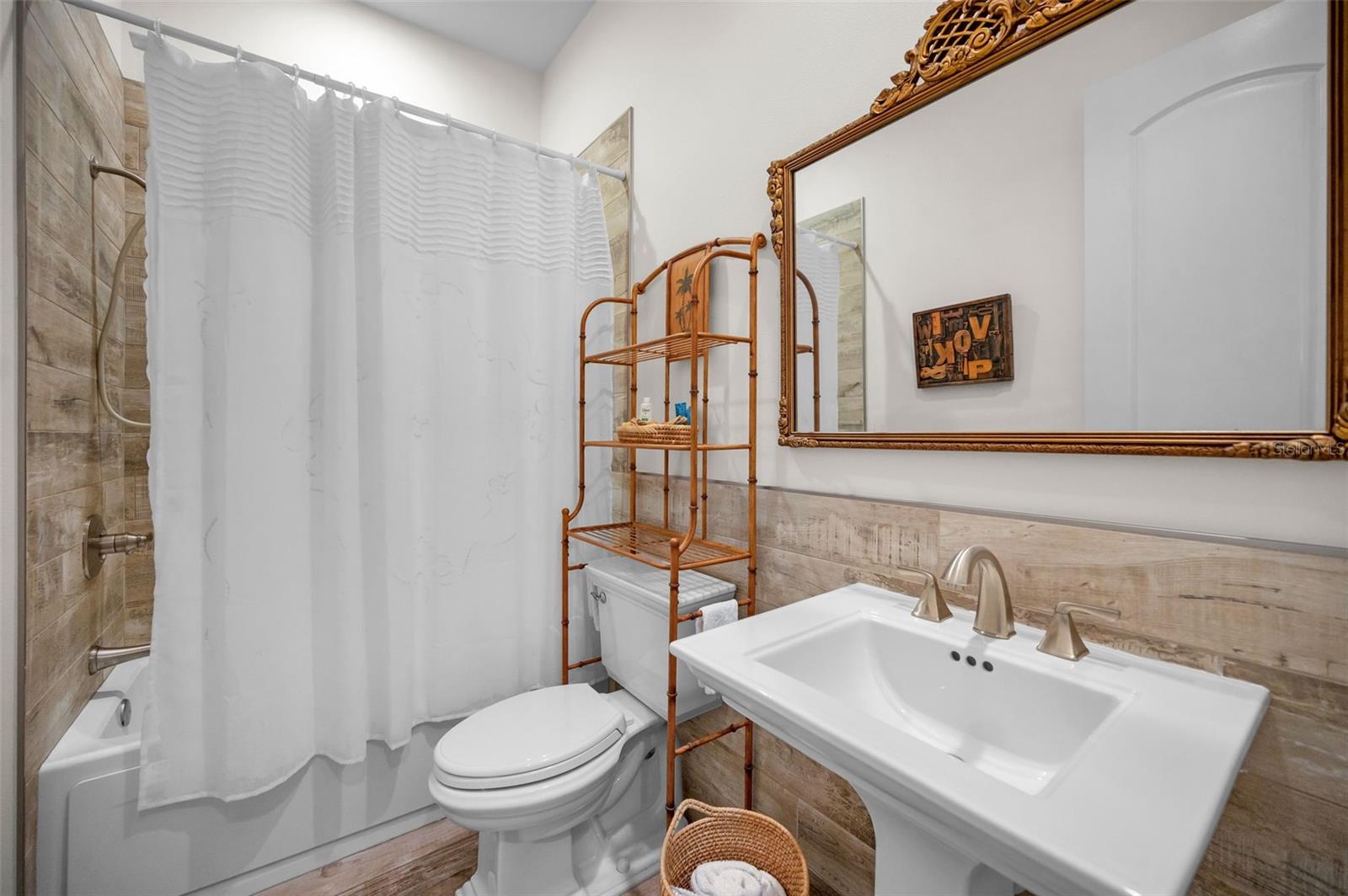 11325 5TH ST E, TREASURE ISLAND, FL — photo 43