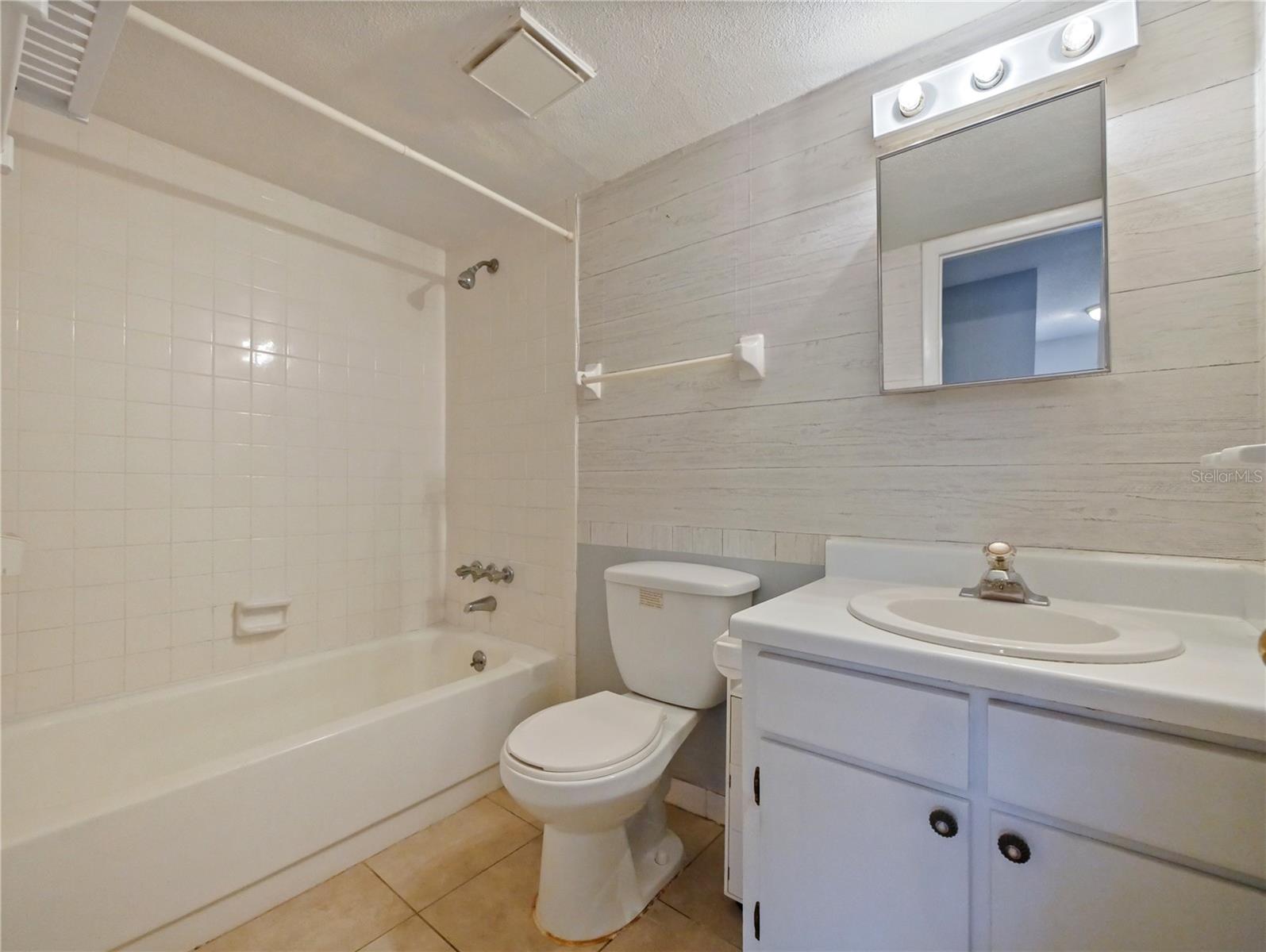 127 SPRINGWOOD CIR #A, LONGWOOD, FL — photo 8