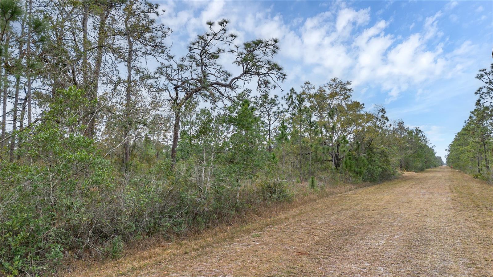 209 EL DORADO DR, INDIAN LAKE ESTATES, FL — photo 2