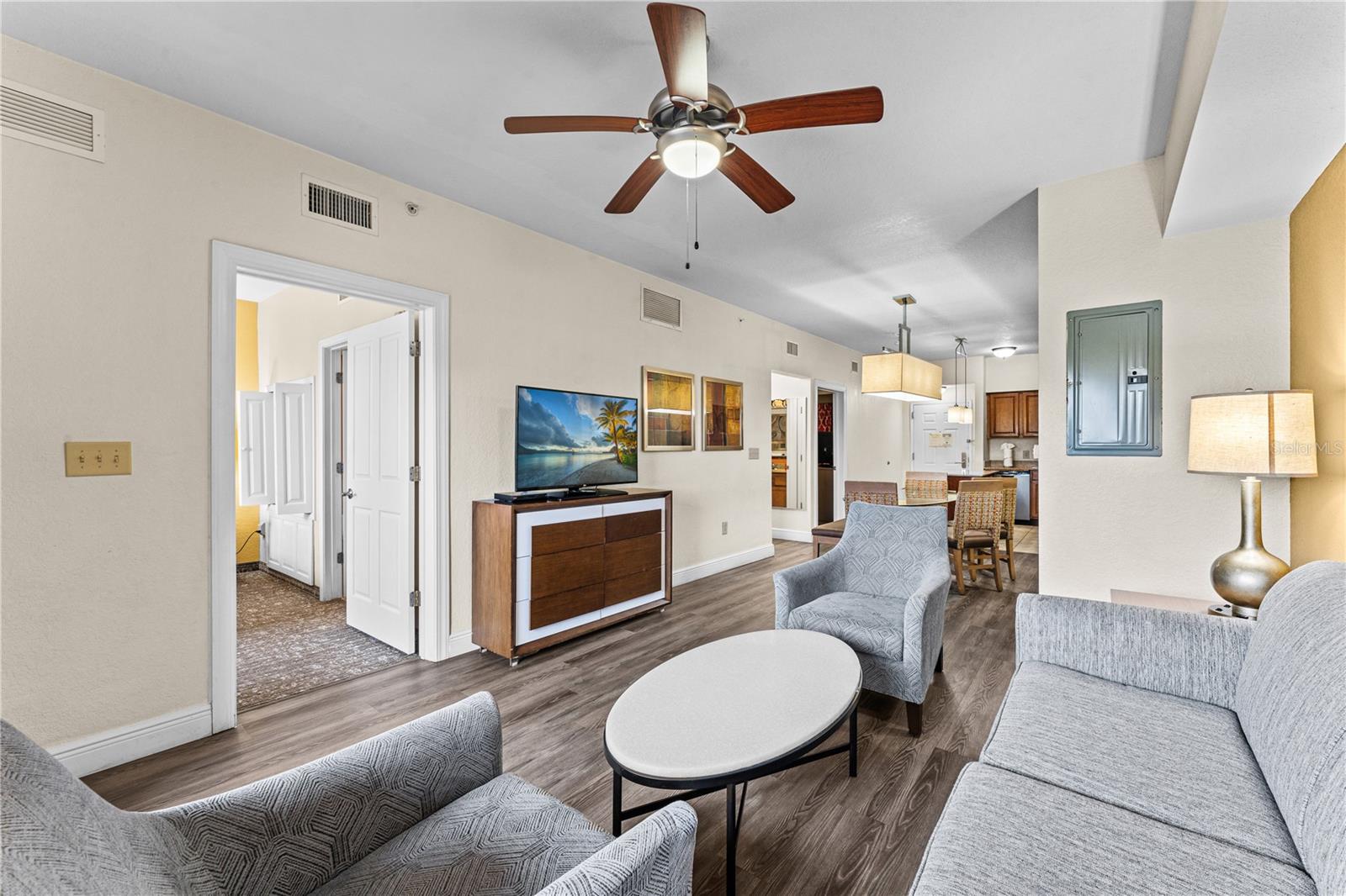 12544 FLORIDAYS RESORT DR, ORLANDO, FL — photo 33