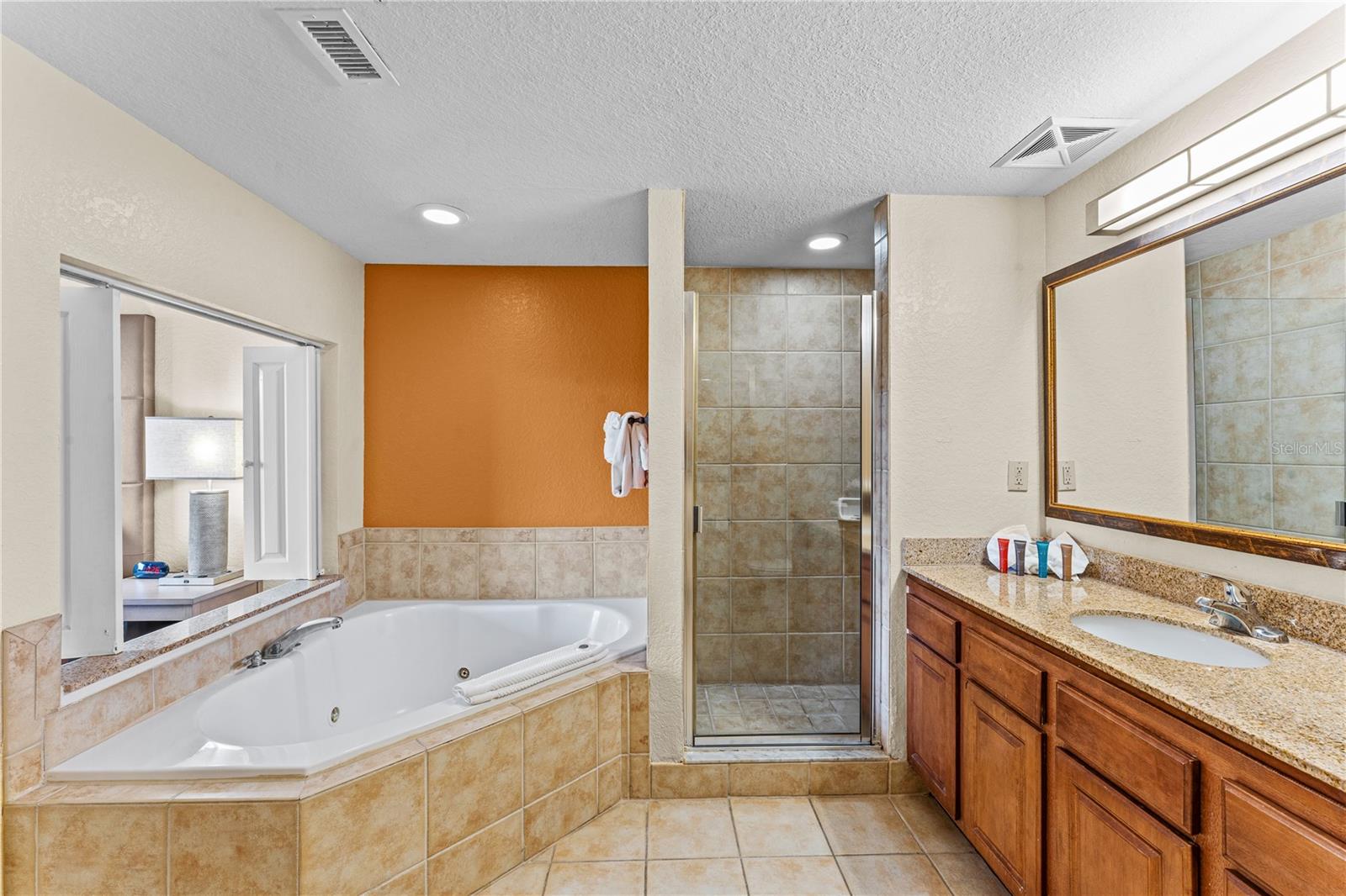 12544 FLORIDAYS RESORT DR, ORLANDO, FL — photo 41