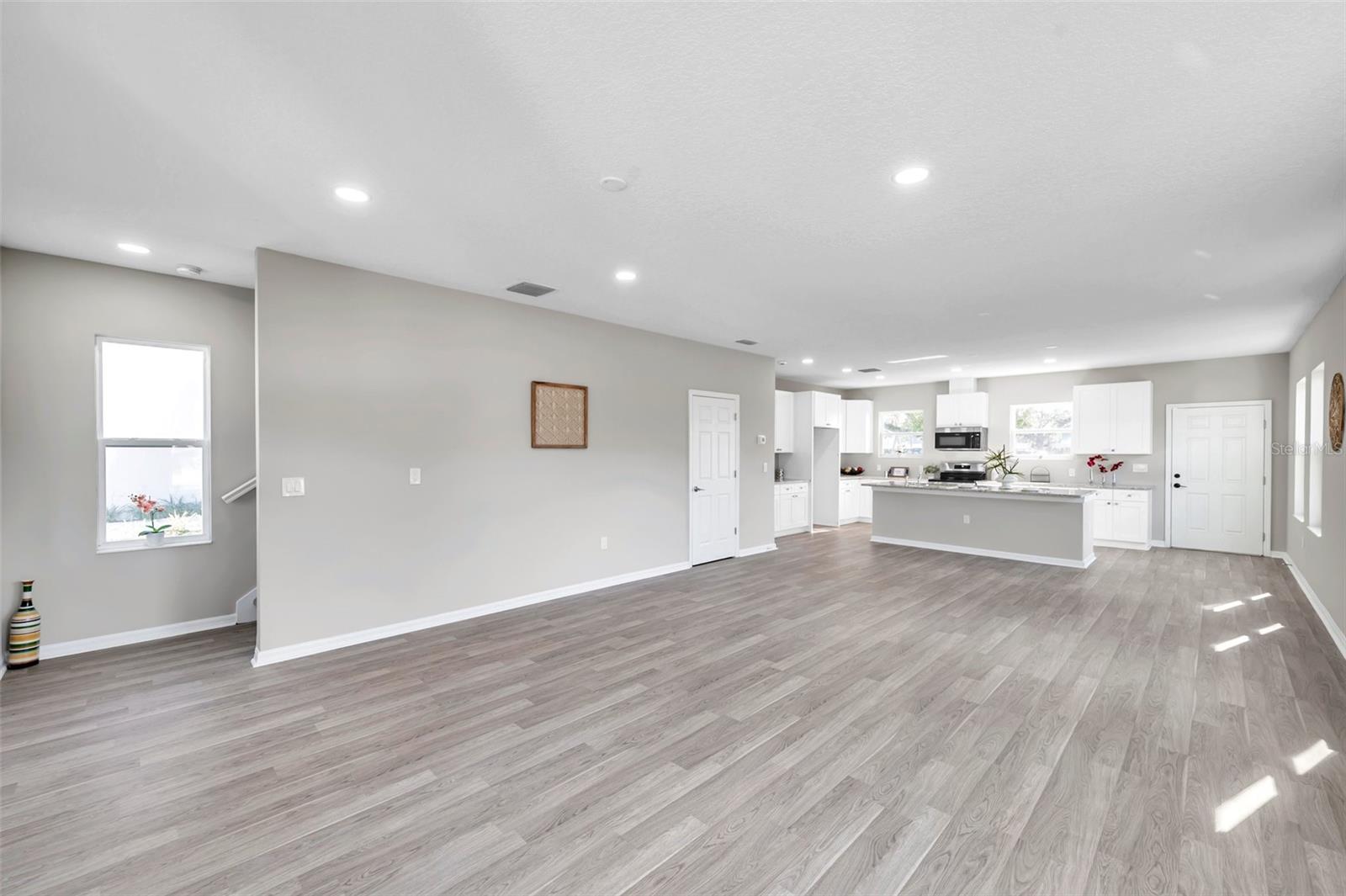 5742 MEADOWLANE ST, NEW PORT RICHEY, FL — photo 9