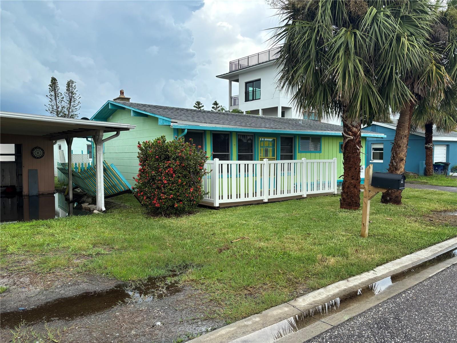 18006 4TH ST E, REDINGTON SHORES, FL — photo 14