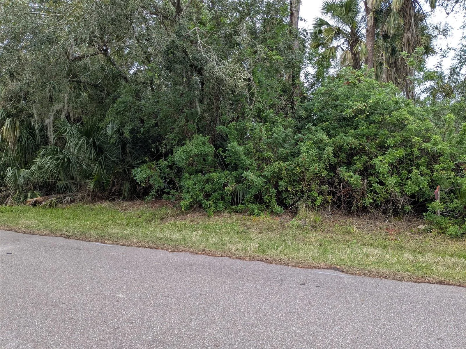 22438 BLANCHARD AVE, PORT CHARLOTTE, FL — photo 2