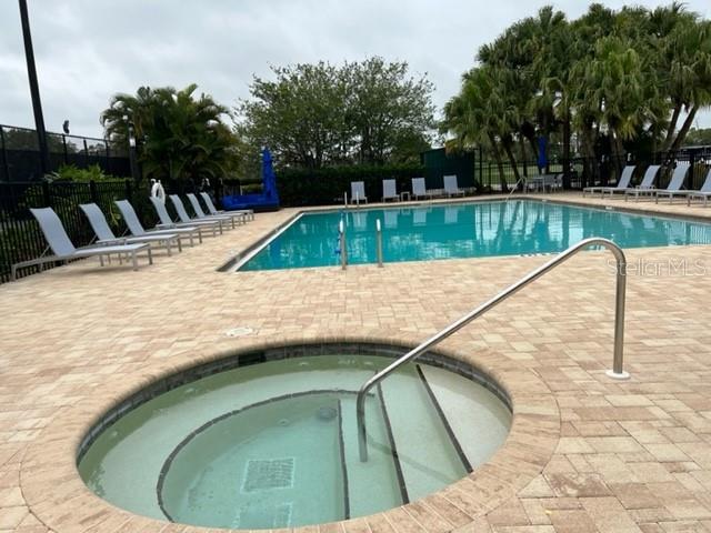 8784 PEBBLE CREEK LN, SARASOTA, FL — photo 37
