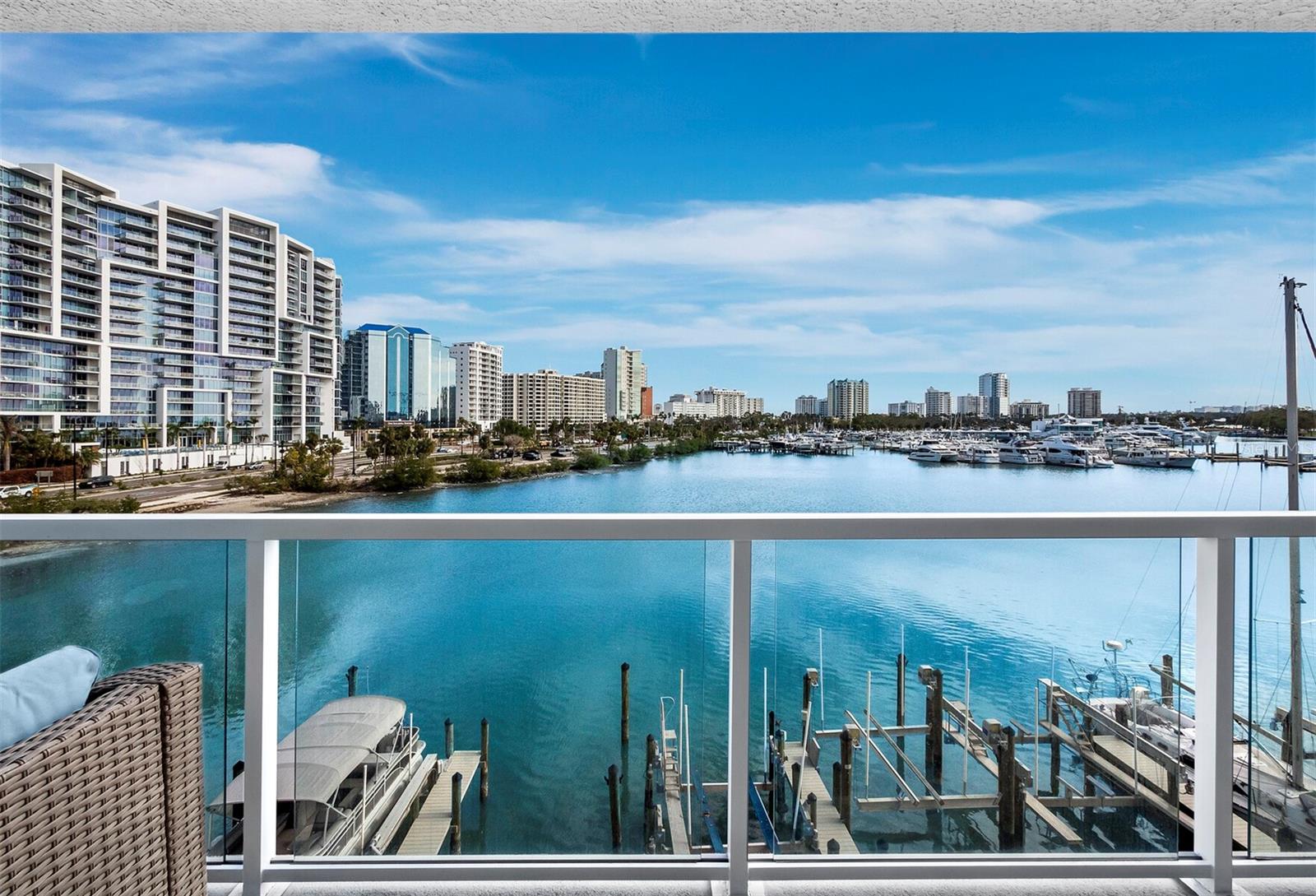 650 GOLDEN GATE PT #401, SARASOTA, FL — photo 2