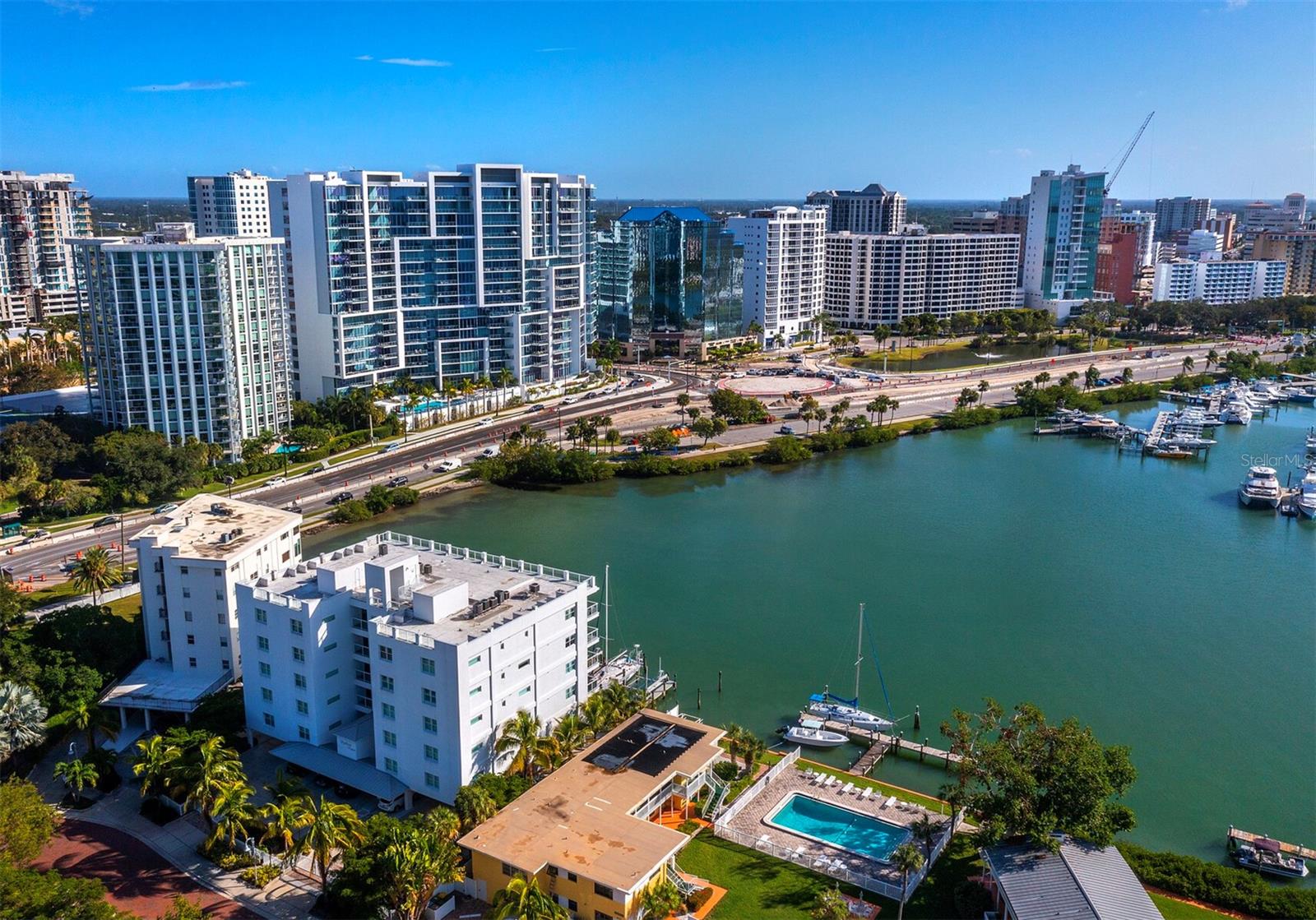 650 GOLDEN GATE PT #401, SARASOTA, FL — photo 36
