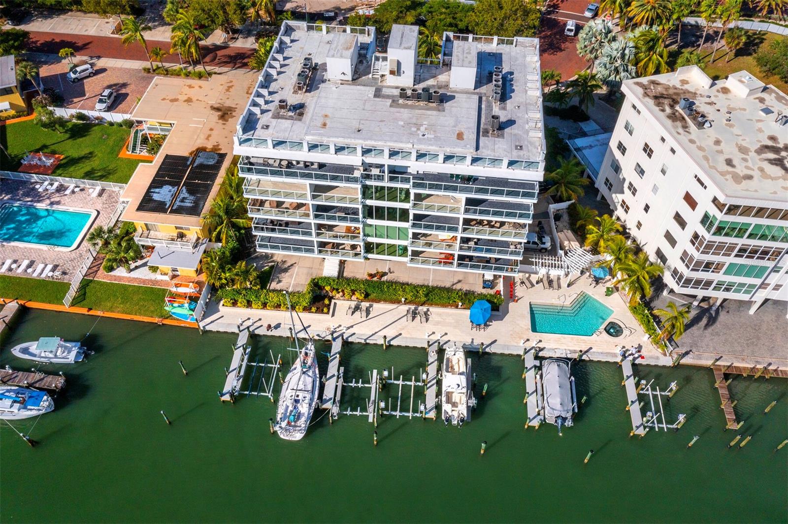 650 GOLDEN GATE PT #401, SARASOTA, FL — photo 39