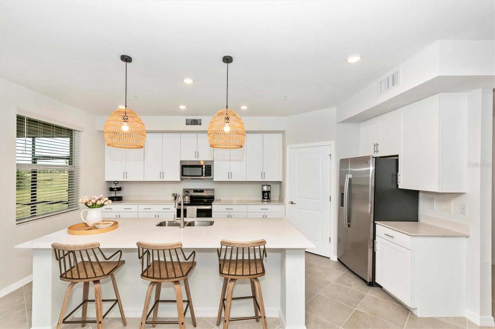 12685 RADIANCE CT #102, VENICE, FL — photo 5